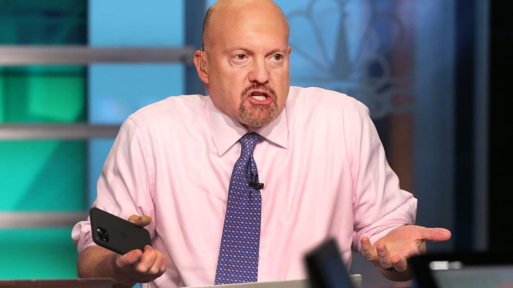 Jim Cramer says ‘brace yourself’ for week ahead as lawmakers inch toward debt ceiling deal