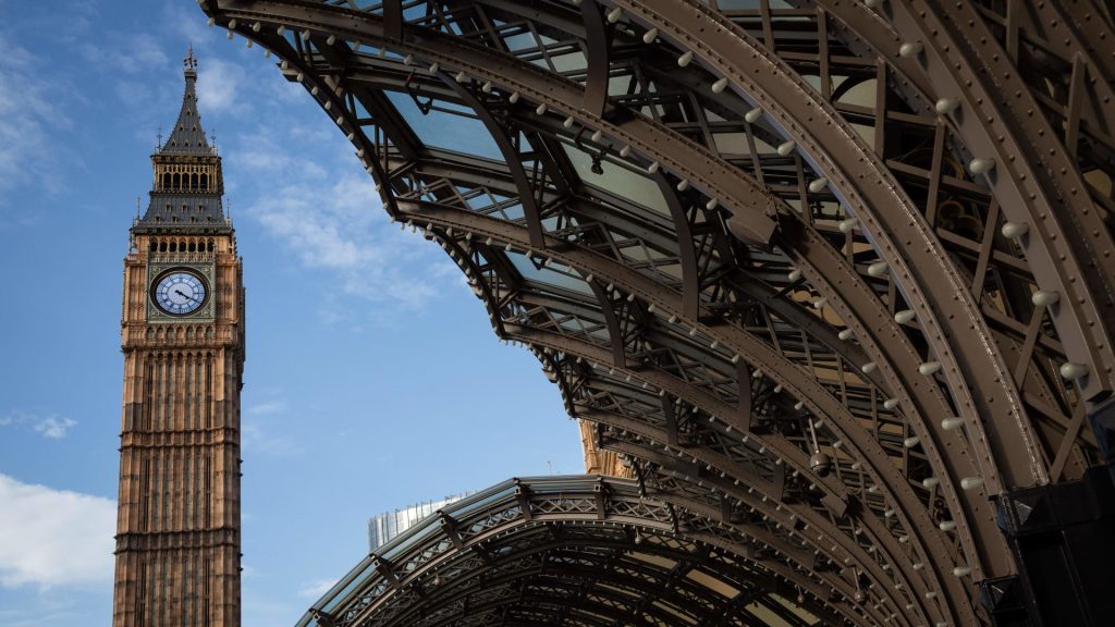 China’s gambling hub opens $2 billion resort with a giant copy of London’s Big Ben