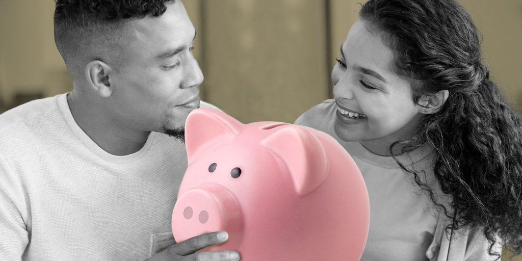 Should couples combine finances or keep separate accounts? One option leads to a happier marriage, study finds.