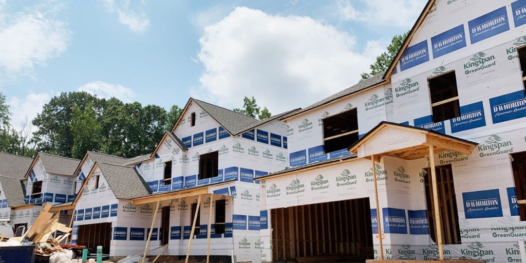 Builder confidence rises for fifth consecutive month amid ongoing shortage of U.S. homes for sale