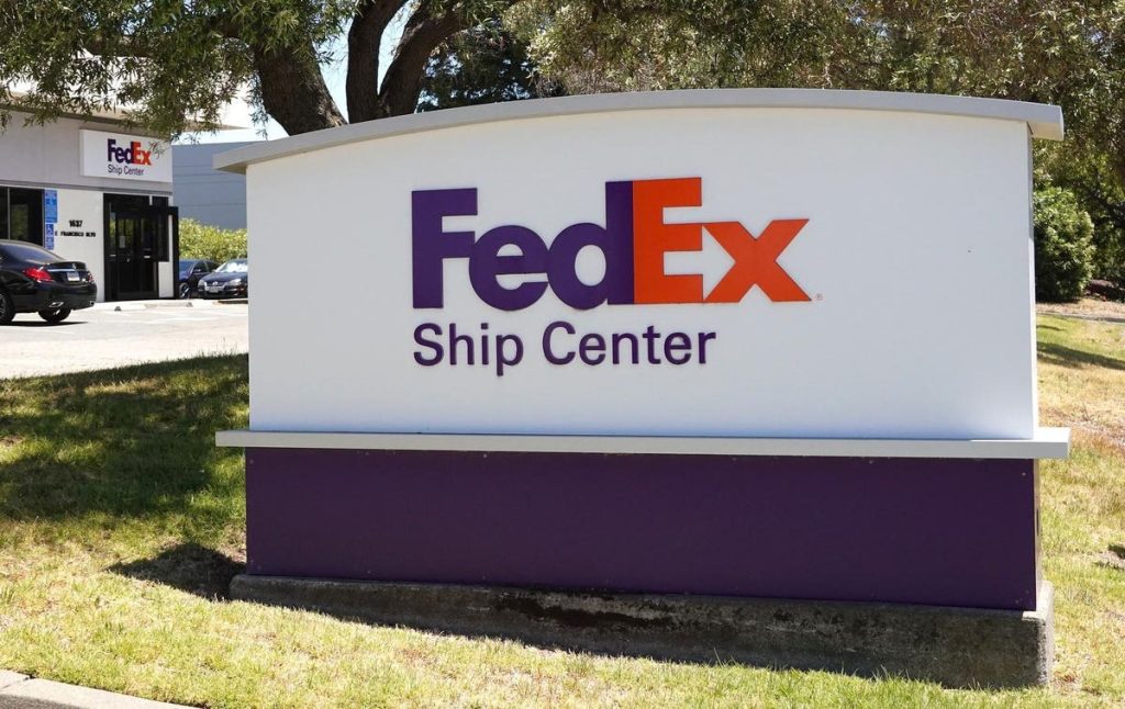 Which Stock Is A Better Pick For The Next Three Years – FedEx Or UNH?