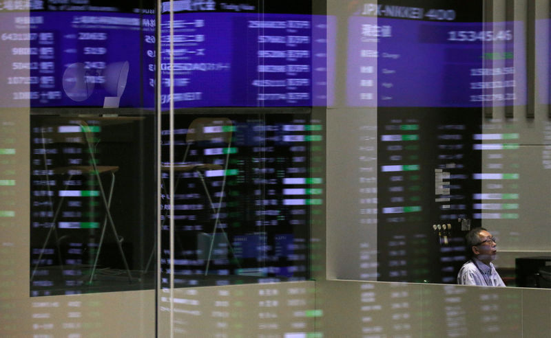 Japan stocks lower at close of trade; Nikkei 225 down 0.14%