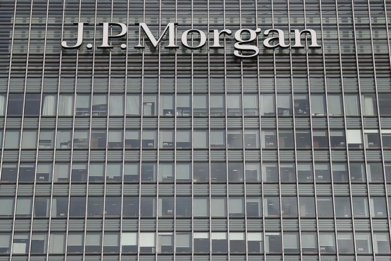 JPMorgan cuts nearly 40 investment bankers in US – source