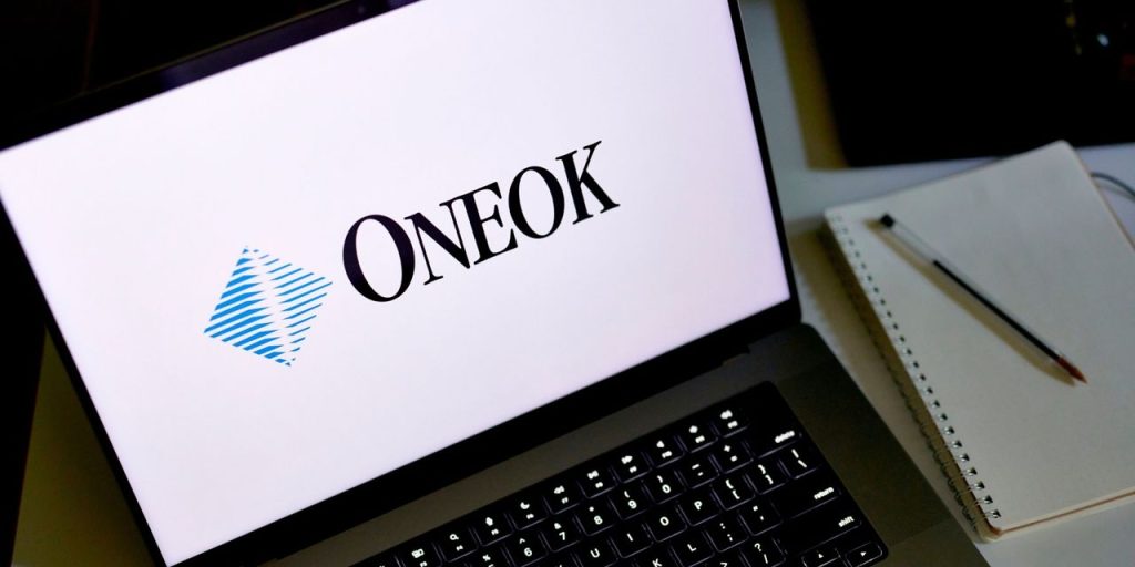 Oneok CEO Pierce Norton Buys Up Stock