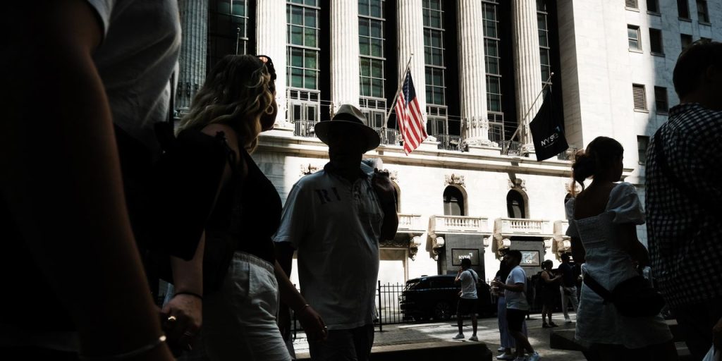 S&P 500 finishes above 4,500 level for first time in 15 months as U.S. stocks advance for 4th day on upbeat inflation data