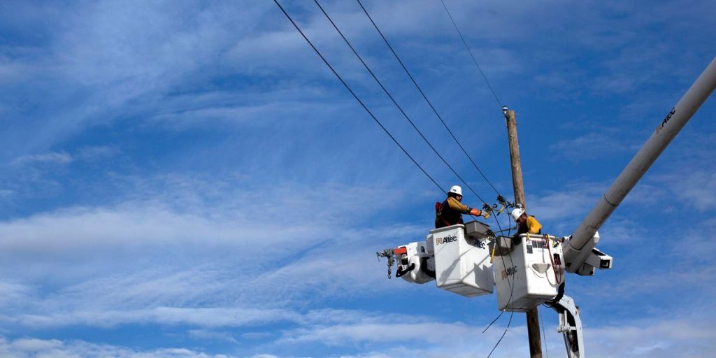 Verizon and AT&T Stocks Rise After Lead-Cable Driven Selloff. Here’s Why.