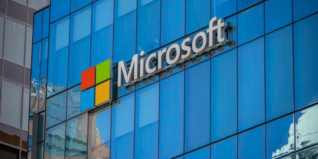Microsoft shares pop 4% as prices for AI tools positively surprise
