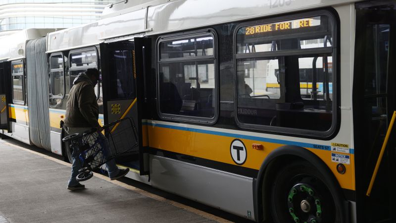 Should public buses be free?