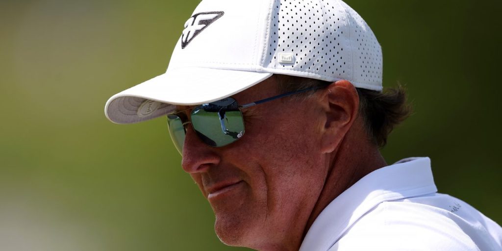 Phil Mickelson responds to sports betting allegations: ‘I never bet on the Ryder Cup’