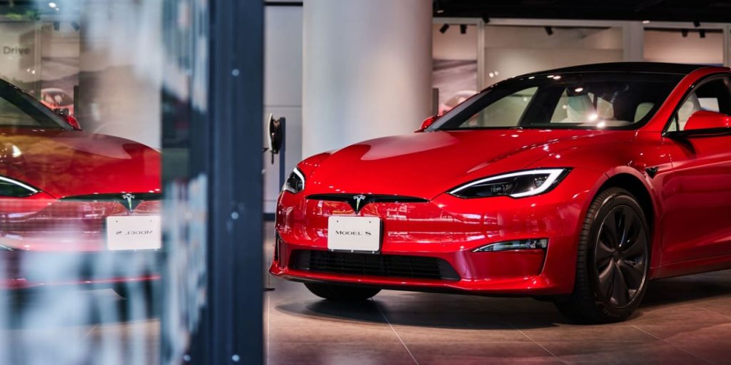 Tesla Stock Gets Sell Rating, Autopilot Safety Letter. Why the Stock Is Rising.