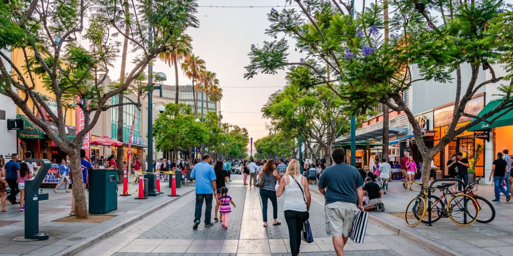 U.S. recession chances lowered by Goldman Sachs for the third time in four months