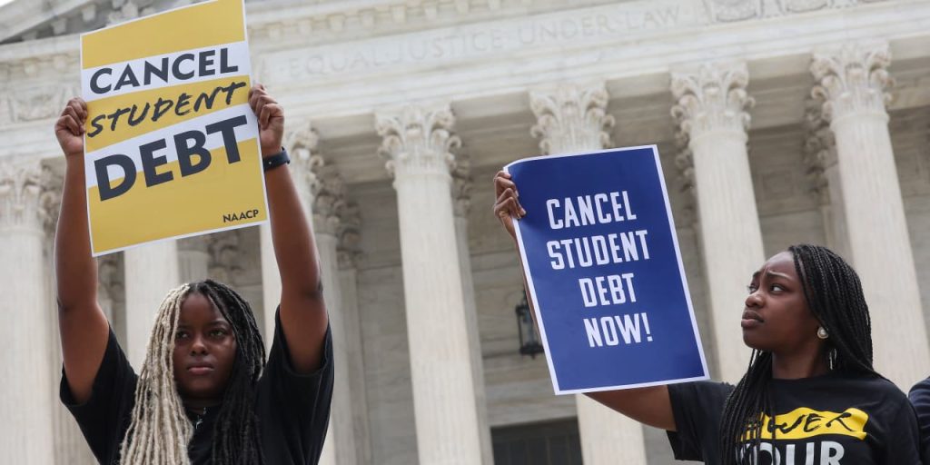 Why so many people are suddenly turning to GoFundMe to help pay off student debt