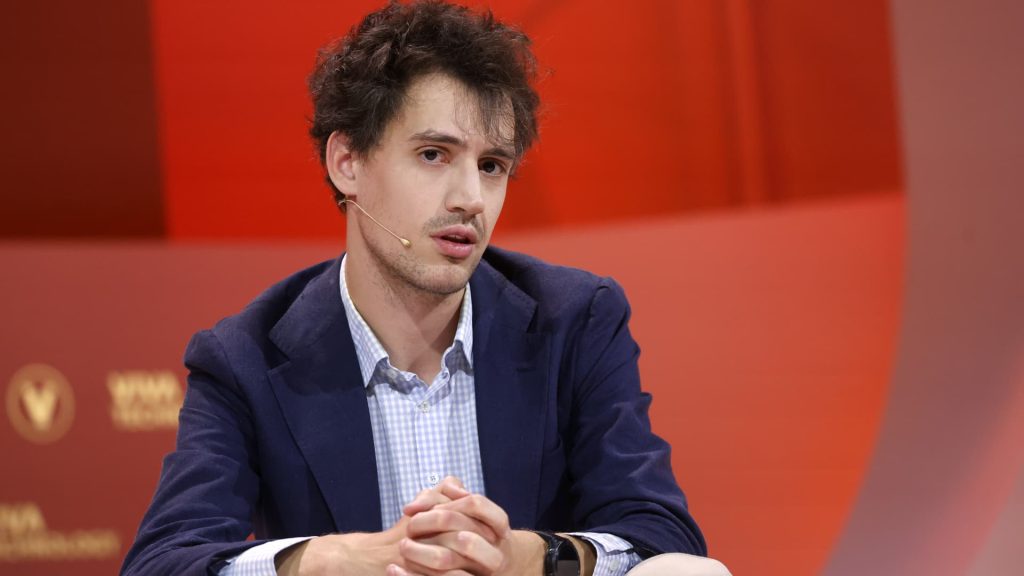 CEOs of AI start-ups backed by Microsoft and Amazon are the new tech rockstars